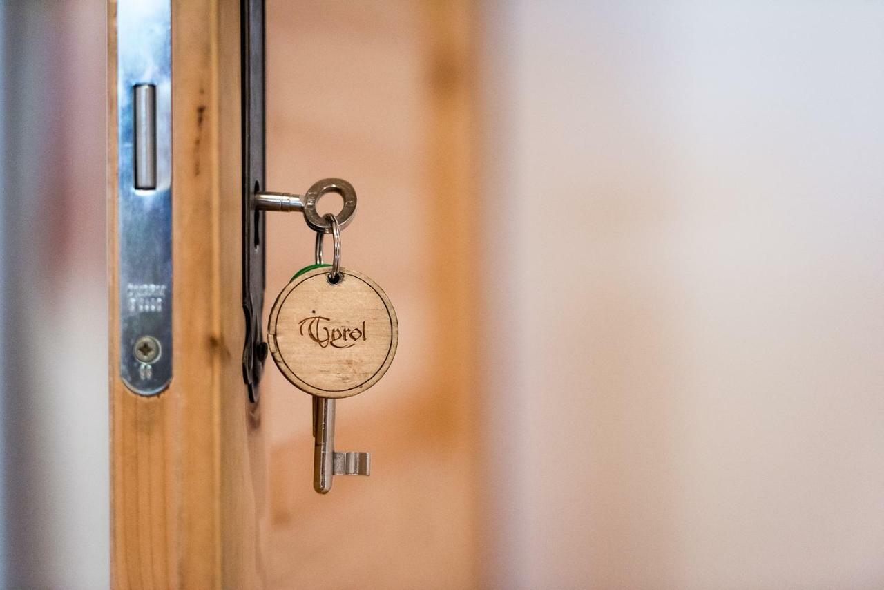 シュタンス Haus Gasteigヴィラ エクステリア 写真