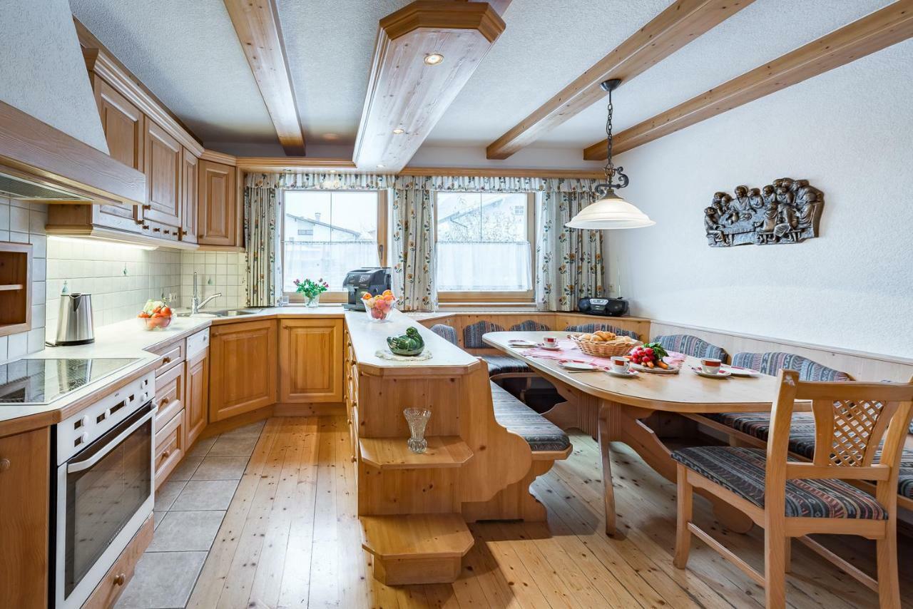 シュタンス Haus Gasteigヴィラ エクステリア 写真